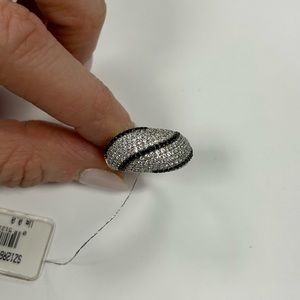 Suzy Levian Sterling Silver Black & White CZ Pave Dome Ring Size 7.5 Sample
